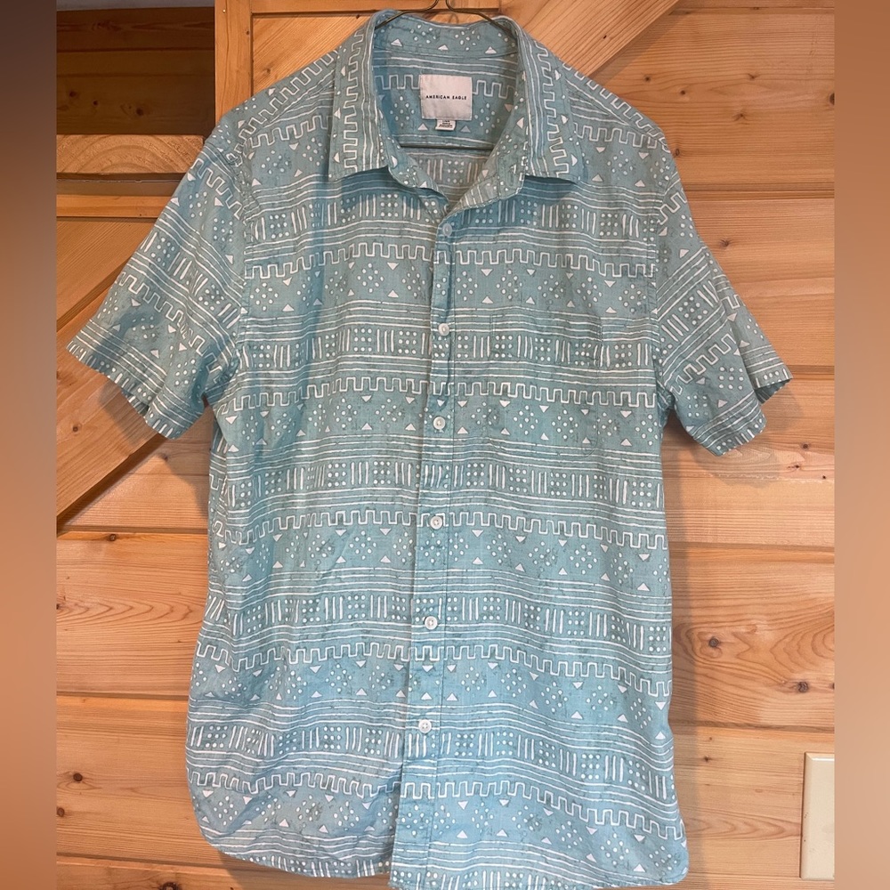 American Eagle Short Sleeve Shirt